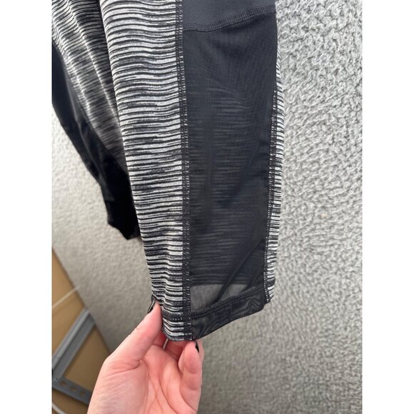 Ideology Womens Gray & Black Striped Leggings Capri With Mesh Panels Size 1X - Picture 3 of 8